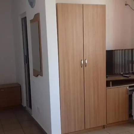 Vila Min * קונסטנצה